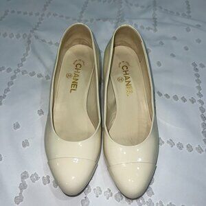Chanel Mary Janes Patent Leather Cream Pumps